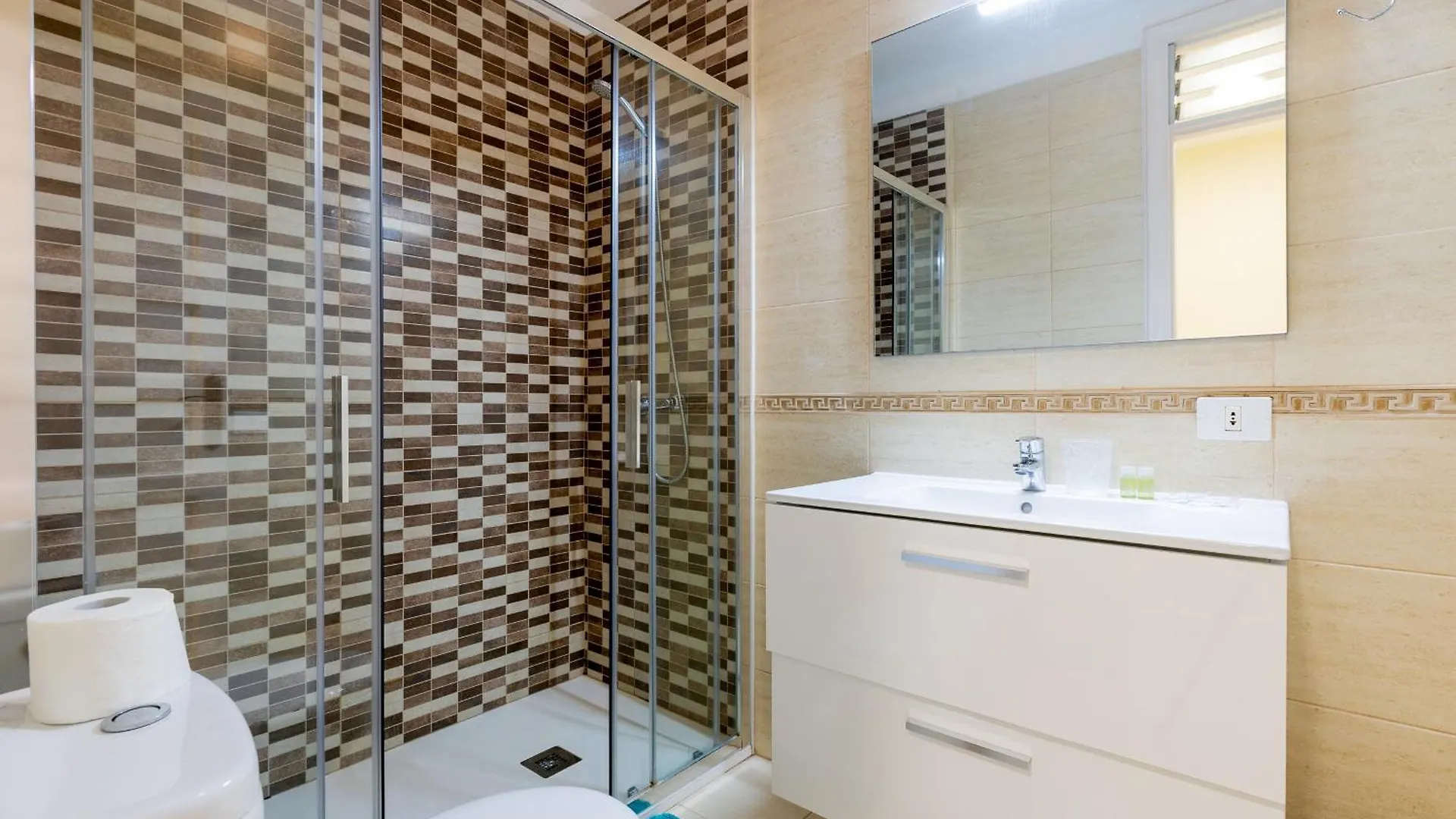 Two Bedrooms Apartment In Parque Santiago 2 Плая-де-лас-Америкас 0*,  Испания